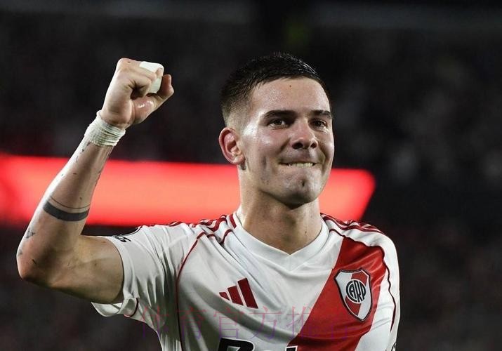 罗马诺:琼阿梅尼未考虑转会 他完全专注于为皇马